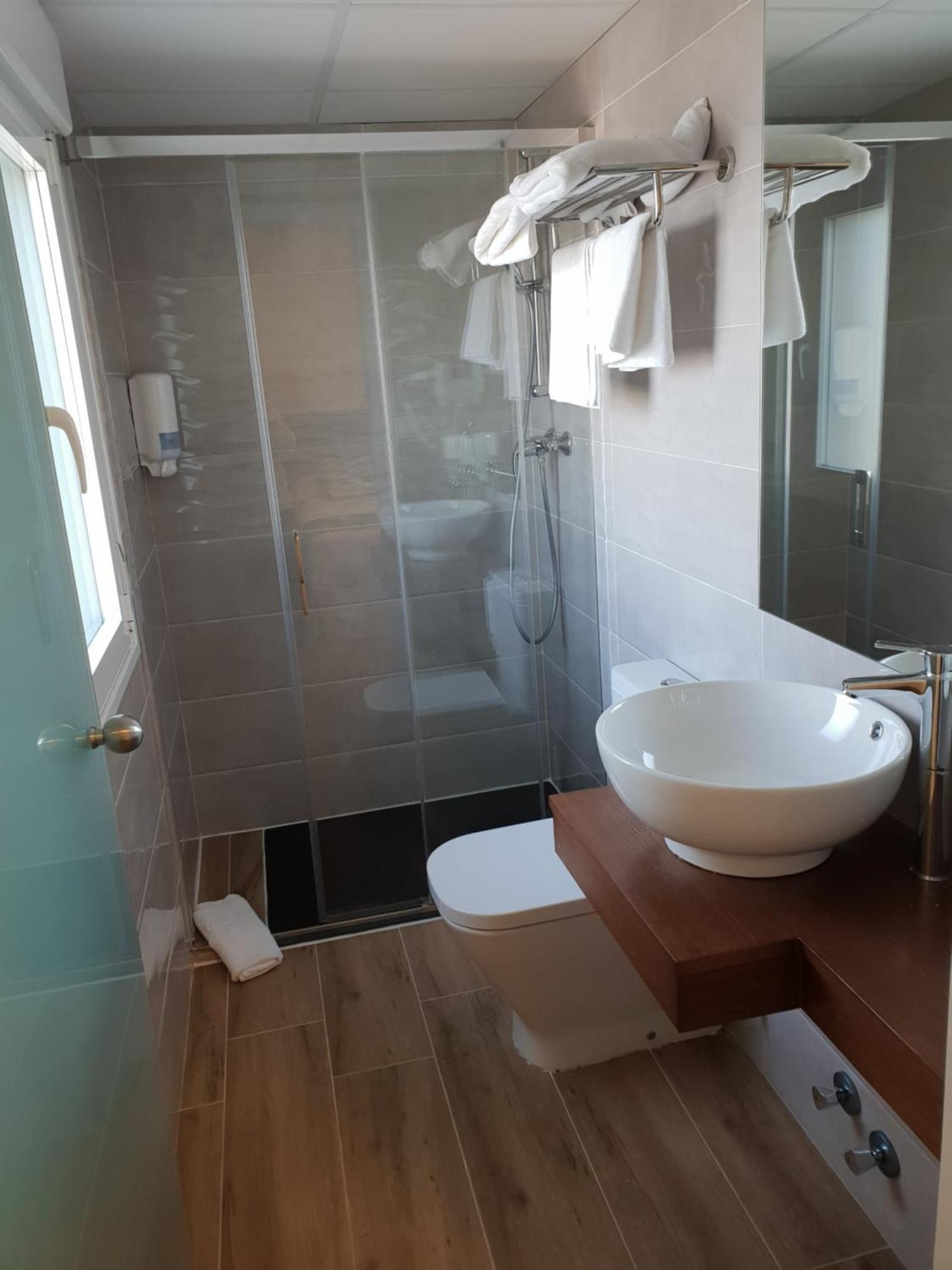 Hostal Cabanas Carboneras de Guadazaon Ngoại thất bức ảnh